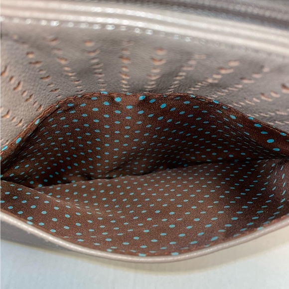 Chala Daisy Flower Sweet Messenger/Crossbody Bag Purse Handbag. Super Cute - Picture 7 of 15